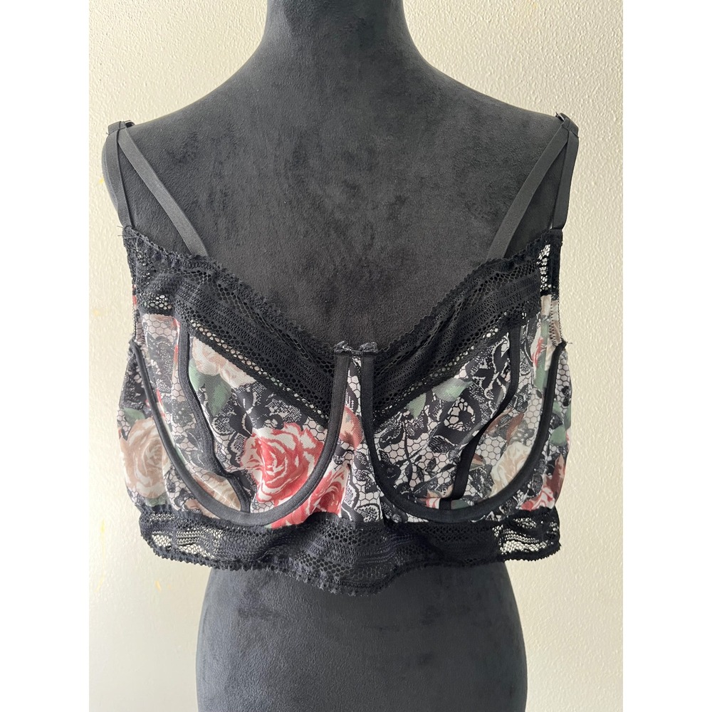 TORRID CURVE Floral Lace Underwire Bralette Women 4 Black Romantic‎ Longline